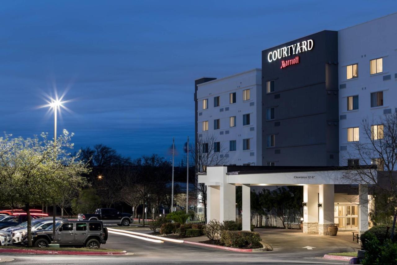 Courtyard By Marriott Parmer Tech Ridge Hotel